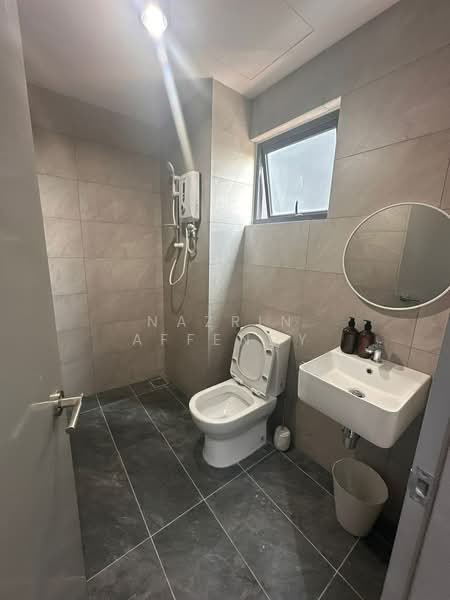 Servis Apartment untuk Disewa di Tulip Residence - Nazrin Affendy - Bathroom - PropertyGuru.com.my