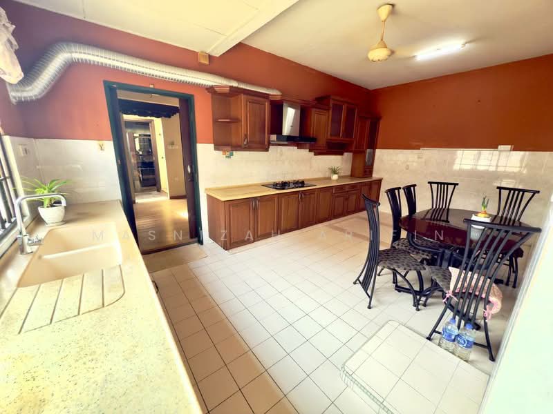 Rumah Teres 2 Tingkat untuk Dijual di Petaling Jaya (Selangor) - Masnizah Arifin - Kitchen - PropertyGuru.com.my