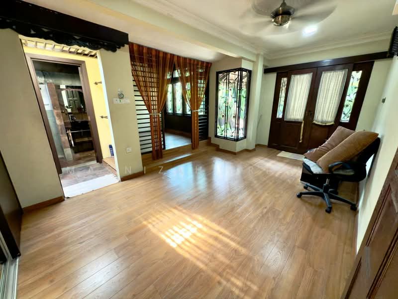 Rumah Teres 2 Tingkat untuk Dijual di Petaling Jaya (Selangor) - Masnizah Arifin - Living Room - PropertyGuru.com.my