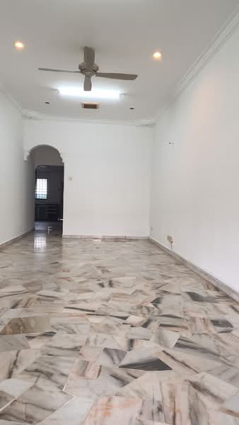 Rumah Teres 1 Tingkat untuk Dijual di Taman Molek (Johor Bahru) - Coco Feng Lily - PropertyGuru.com.my