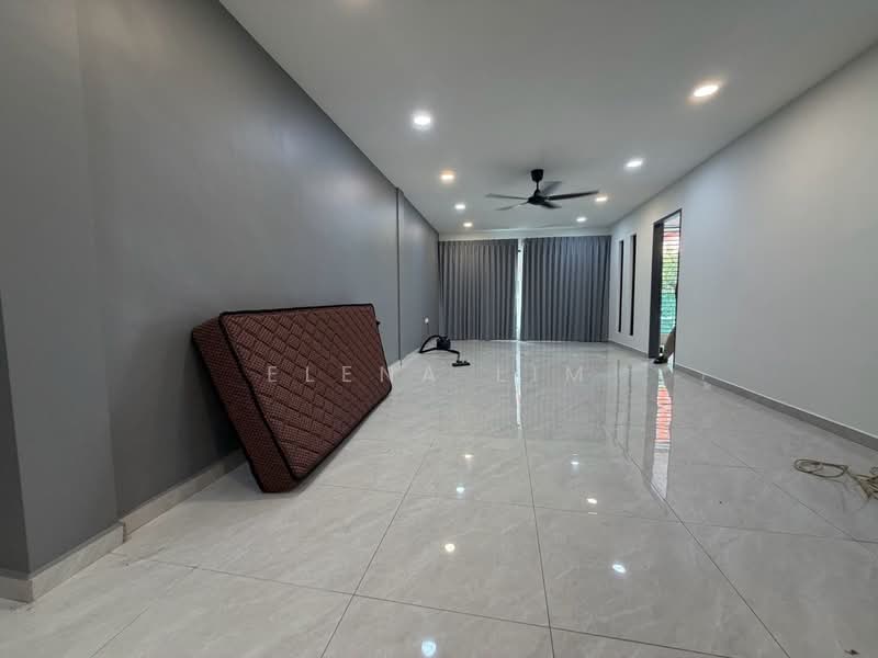 Semi-Detached House for Rent in Johor Bahru (Johor) - Elena Lim - PropertyGuru.com.my
