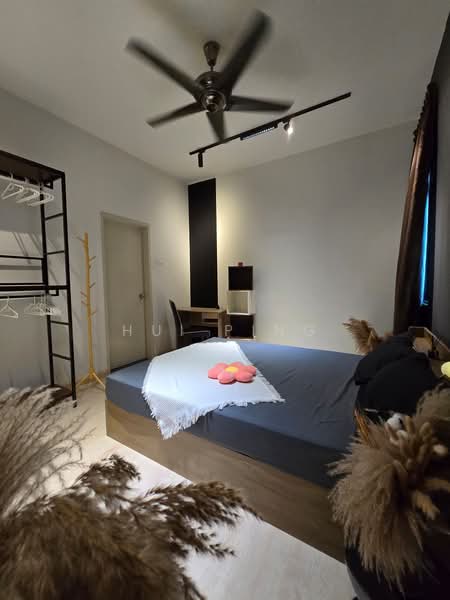 Condominium for Rent at Parkhill Residence - Hui Ping - Master Bedroom - PropertyGuru.com.my