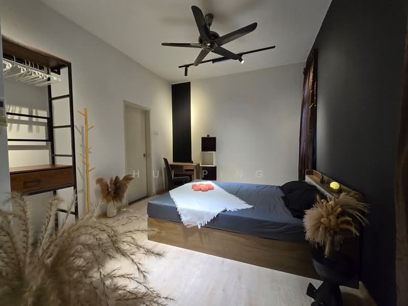Condominium for Rent at Parkhill Residence - Hui Ping - Master Bedroom - PropertyGuru.com.my