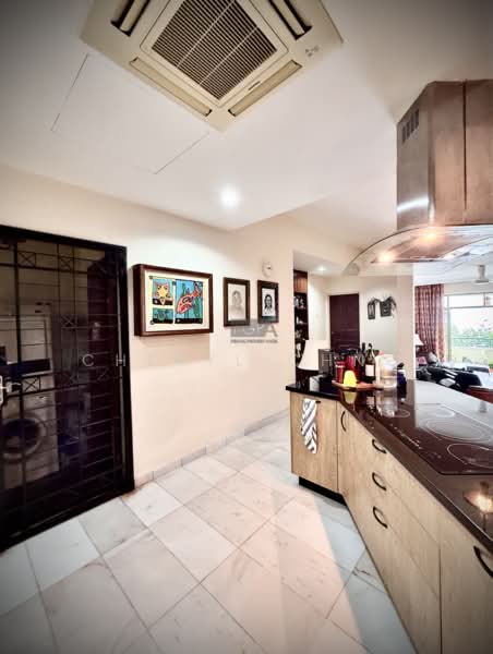 Condominium for Sale at Diamond Villa Condominium - Cheryl Chng - Kitchen - PropertyGuru.com.my