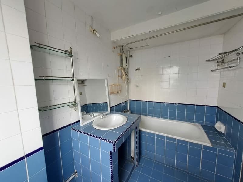Apartment for Rent at Seri Hijauan - Melissa Ting - Bathroom - PropertyGuru.com.my