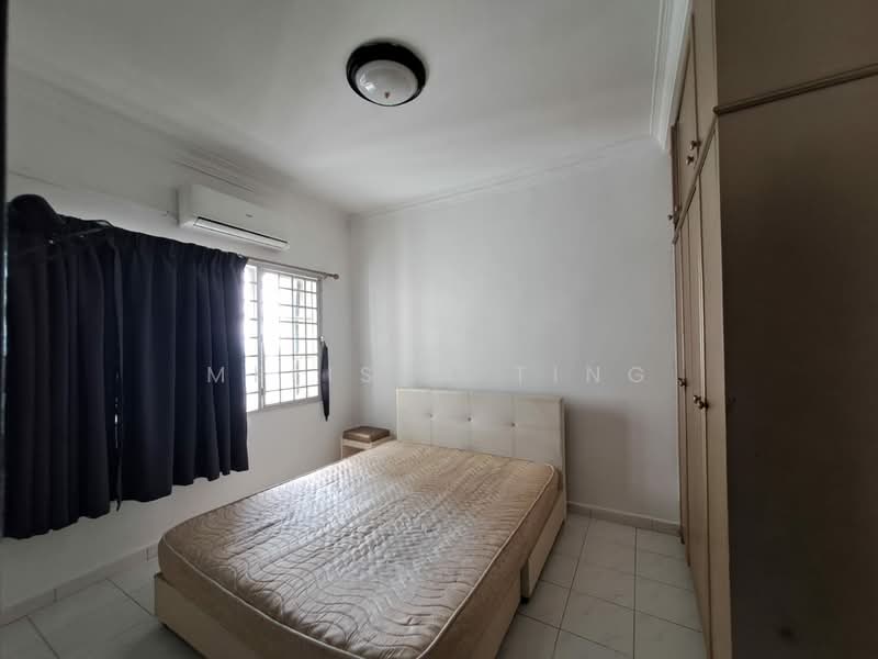 Apartment for Rent at Seri Hijauan - Melissa Ting - Bedroom - PropertyGuru.com.my