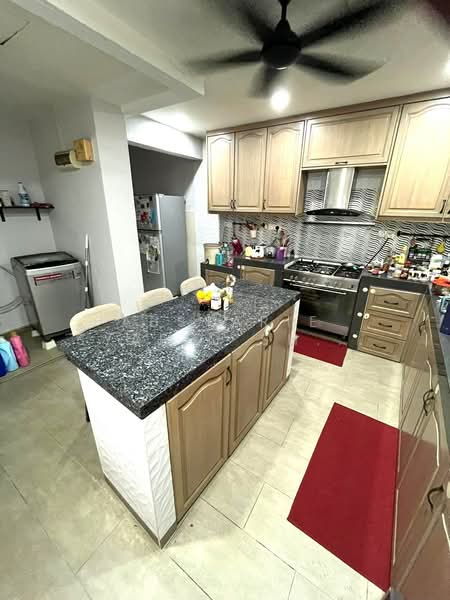 2-storey Terraced House for Sale in Denai Alam (Shah Alam) - Absyarie Syafiq Shahrin - Kitchen - PropertyGuru.com.my