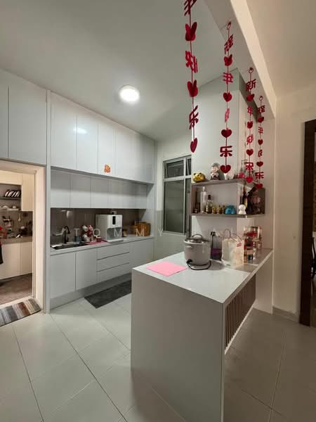 2-storey Terraced House for Sale in Taman Gaya (Ulu Tiram) - Tommy Tai - Kitchen - PropertyGuru.com.my