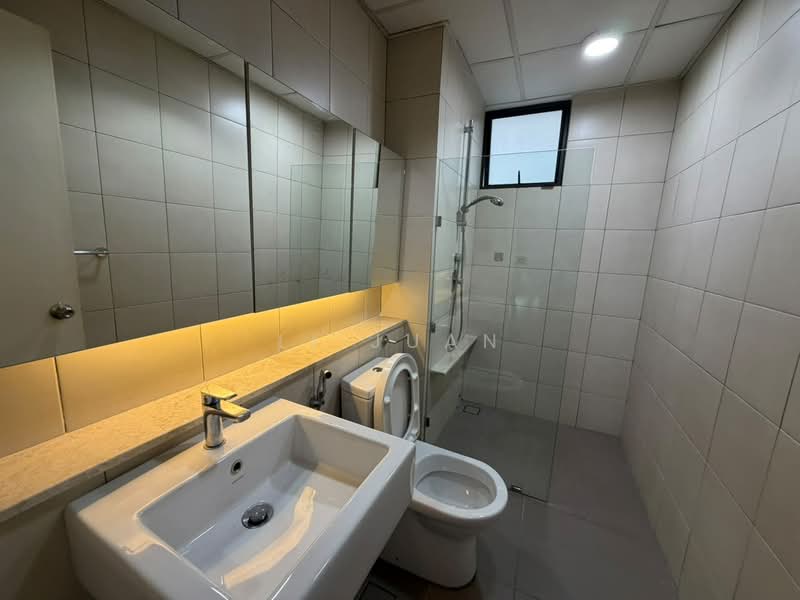 Apartment for Rent at Senibong Cove - The WaterEdge Residences - Li Juan - Bathroom - PropertyGuru.com.my
