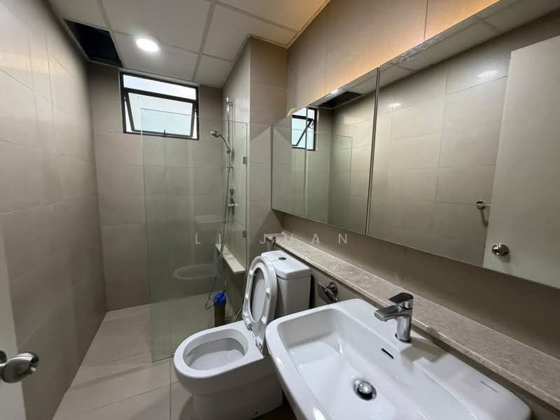 Apartment for Rent at Senibong Cove - The WaterEdge Residences - Li Juan - Bathroom - PropertyGuru.com.my