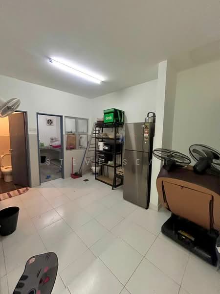 2-storey Terraced House for Rent in Nusantara Prima (Gelang Patah) - Steve Seah - Kitchen - PropertyGuru.com.my