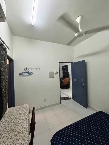 2-storey Terraced House for Rent in Nusantara Prima (Gelang Patah) - Steve Seah - Bedroom - PropertyGuru.com.my