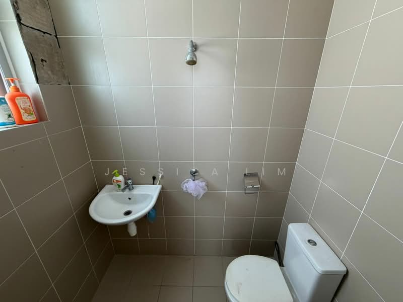 Condominium for Rent at Sandilands - Jessica Lim - Bathroom - PropertyGuru.com.my