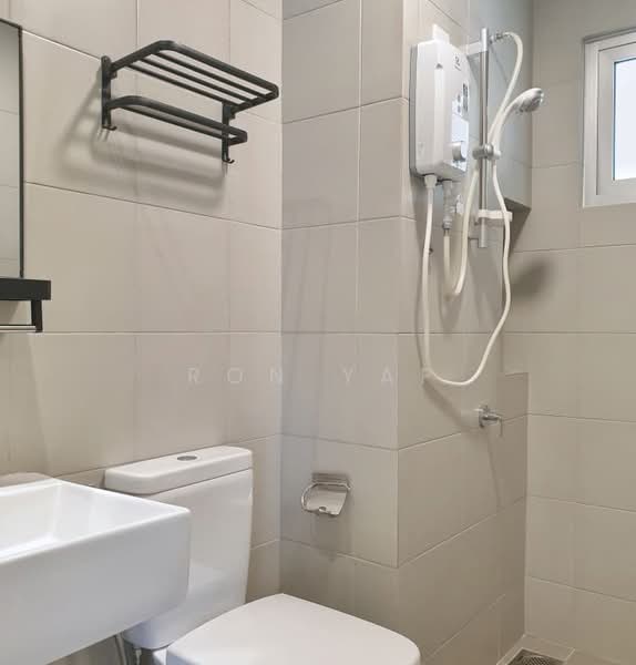 Kondominium untuk Disewa di Sofiya Residensi - Ron Yap - Bathroom - PropertyGuru.com.my