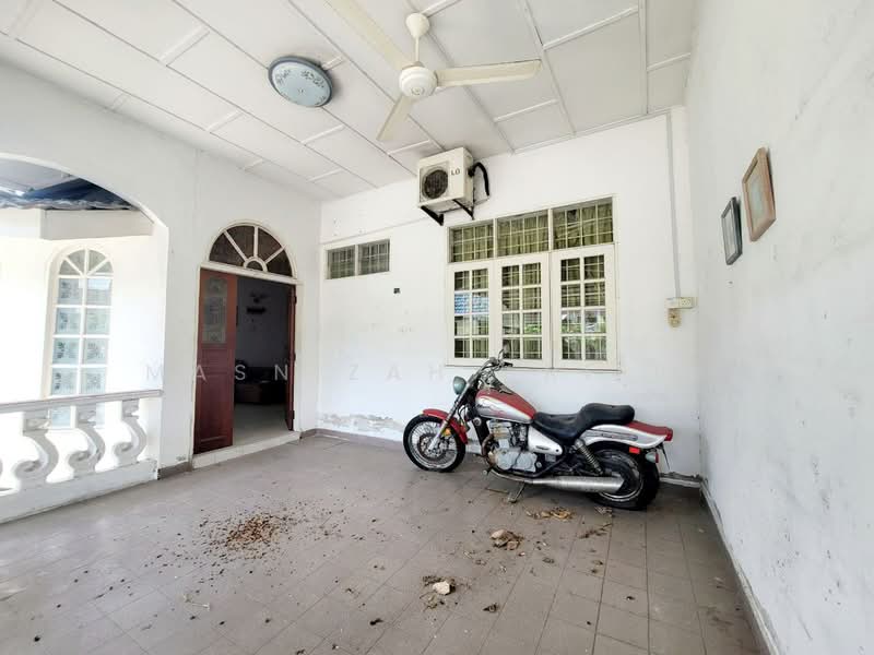 Rumah Berkembar untuk Dijual di Klebang (Melaka) - Masnizah Arifin - Exterior - PropertyGuru.com.my