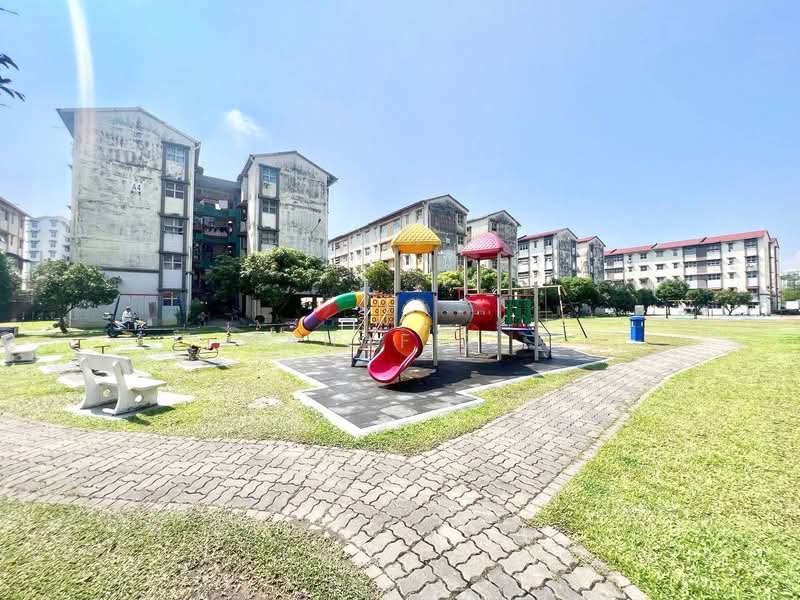 Flat for Sale at Pangsapuri Prima Cempaka - Mahafiz . - PropertyGuru.com.my