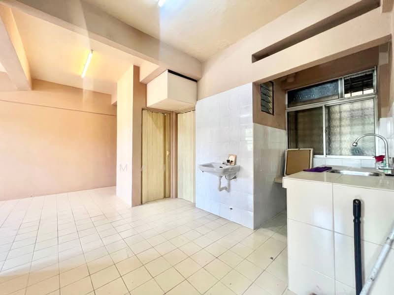 Flat for Sale at Pangsapuri Prima Cempaka - Mahafiz . - PropertyGuru.com.my