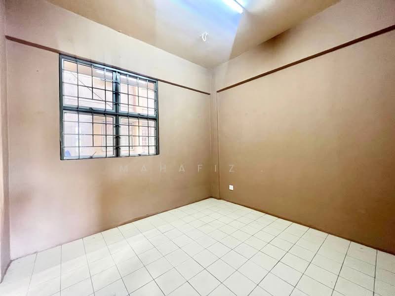 Flat for Sale at Pangsapuri Prima Cempaka - Mahafiz . - PropertyGuru.com.my