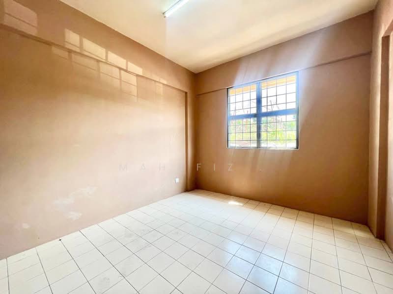 Flat for Sale at Pangsapuri Prima Cempaka - Mahafiz . - PropertyGuru.com.my