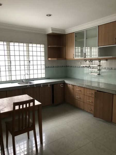 2-storey Terraced House for Rent in Kota Kemuning (Shah Alam) - Alex Chua - Kitchen - PropertyGuru.com.my