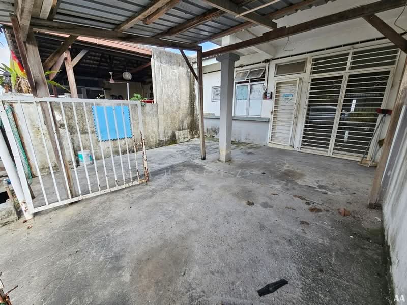 1-storey Terraced House for Sale in Bandar Saujana Putra (Tanjong Duabelas) - Mahafiz . - PropertyGuru.com.my