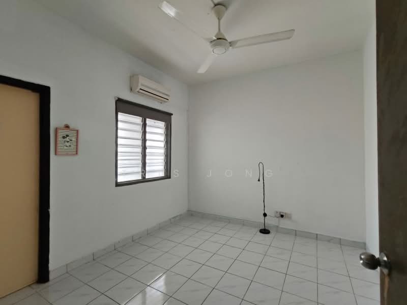 2-storey Terraced House for Rent in Rawang Perdana 2 (Rawang) - Tris Jong - Interior - PropertyGuru.com.my