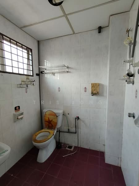 2-storey Terraced House for Rent in Rawang Perdana 2 (Rawang) - Tris Jong - Bathroom - PropertyGuru.com.my