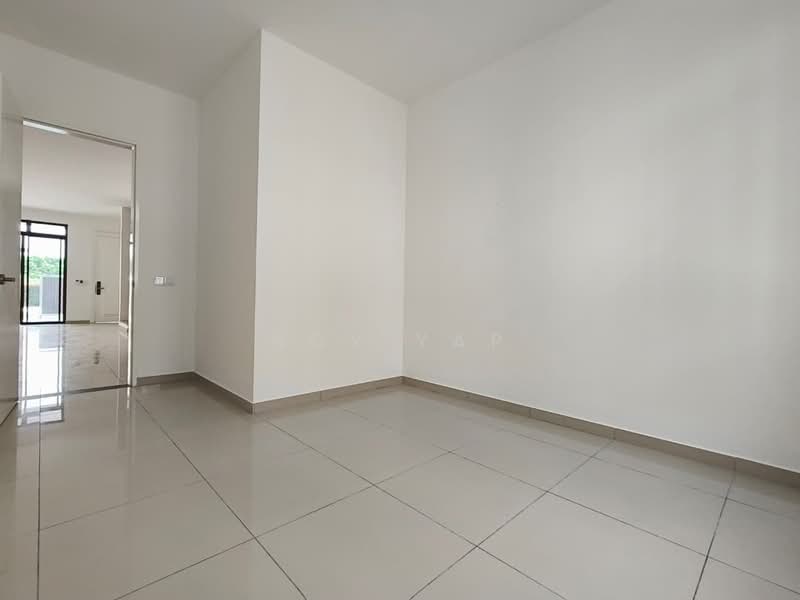 2-storey Terraced House for Sale in Bandar Seri Alam (Masai) - Roy Yap - Interior - PropertyGuru.com.my