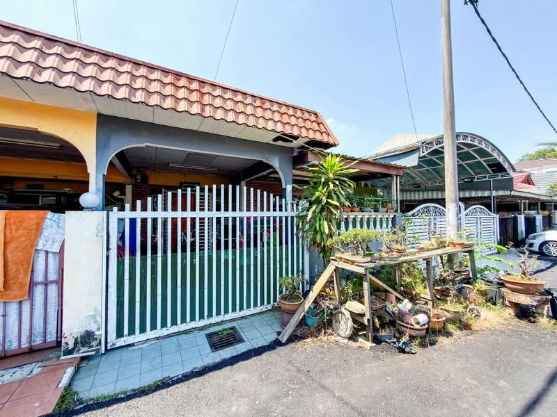 Rumah Teres 1 Tingkat untuk Dijual di Taman Bukit Jati (Klang) - Amzar Faiz - PropertyGuru.com.my