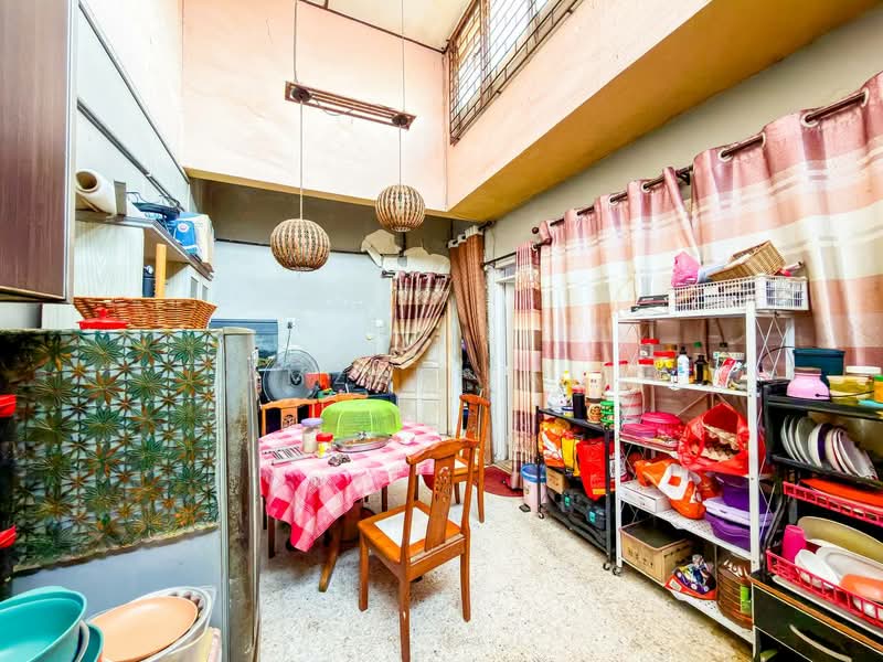 Rumah Teres 1 Tingkat untuk Dijual di Taman Bukit Jati (Klang) - Amzar Faiz - PropertyGuru.com.my