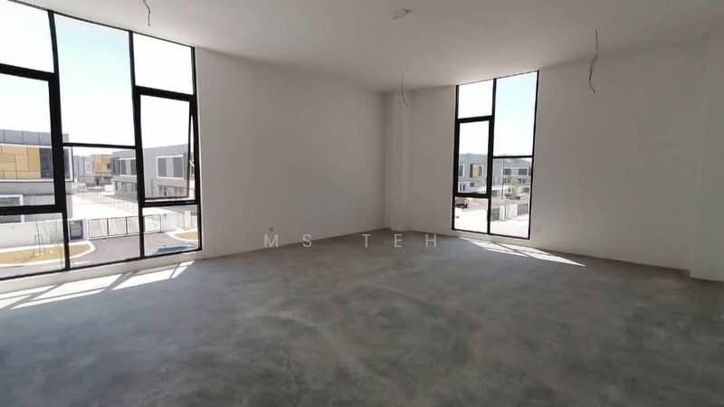 Semi-D Factory for Sale in Eco Business Park V (Puncak Alam) - Ms Teh - Interior - PropertyGuru.com.my