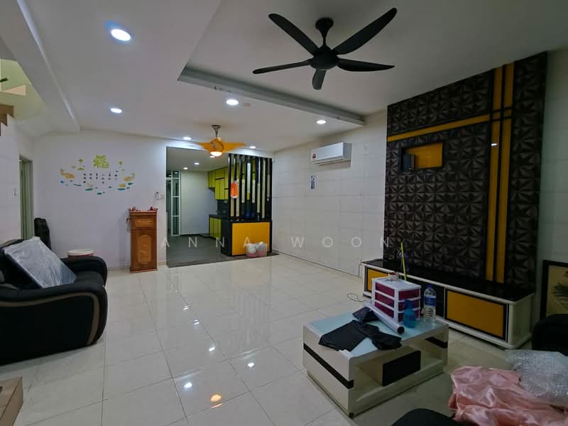 2-storey Terraced House for Sale in Taman Nusa Indah (Iskandar Puteri (Nusajaya)) - Anna Woon - Living Room - PropertyGuru.com.my