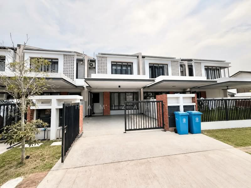 Terraced House for Sale in Elmina (Shah Alam) - Hamizah . - Exterior - PropertyGuru.com.my