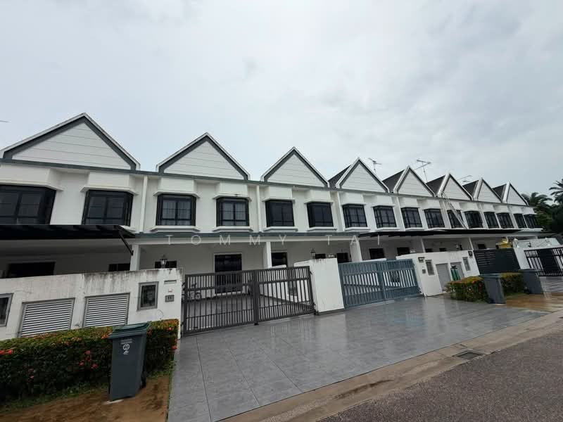 Rumah Teres 2 Tingkat untuk Dijual di Eco Summer (Johor Bahru) - Tommy Tai - Exterior - PropertyGuru.com.my