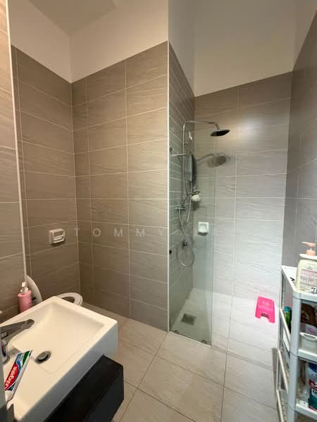 Rumah Teres 2 Tingkat untuk Dijual di Eco Summer (Johor Bahru) - Tommy Tai - Bathroom - PropertyGuru.com.my