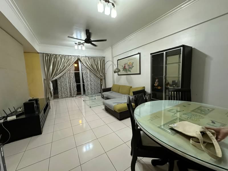 Condominium for Sale at Villa Wangsamas - Jane Hew - Living Room - PropertyGuru.com.my