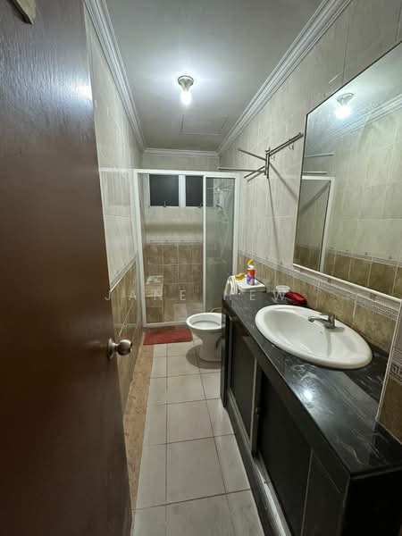 Kondominium untuk Dijual di Villa Wangsamas - Jane Hew - Bathroom - PropertyGuru.com.my