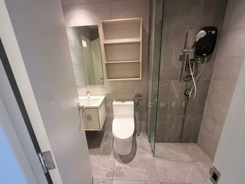 Service Residence for Rent at Majestic Residence - Teoh Hui Chee - Bathroom - PropertyGuru.com.my