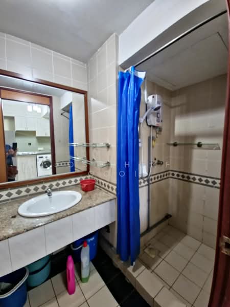 Kondominium untuk Disewa di Riana Green Condominium - Josephine Gooi - Bathroom - PropertyGuru.com.my