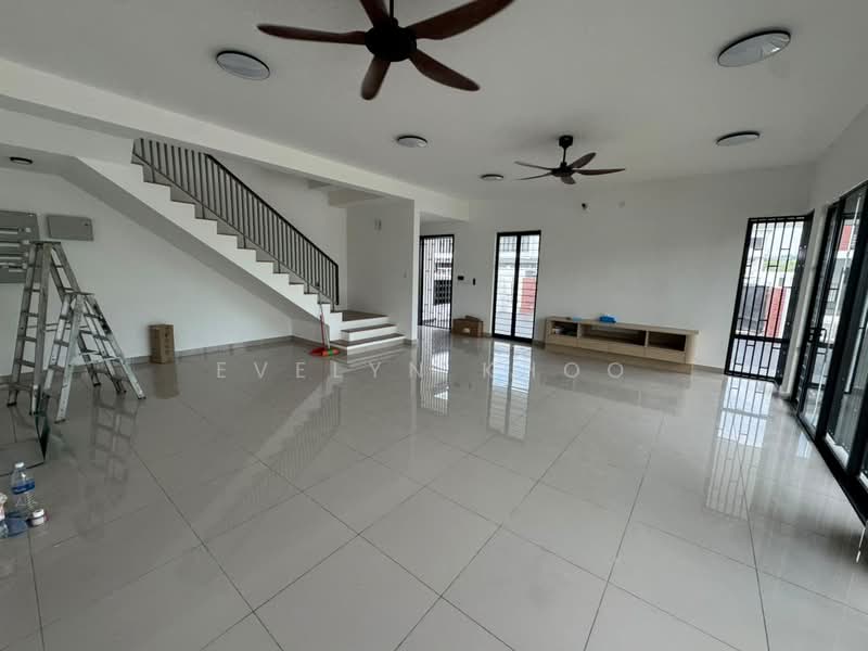 2-storey Terraced House for Sale in Elmina (Shah Alam) - Evelyn Khoo - Living Room - PropertyGuru.com.my