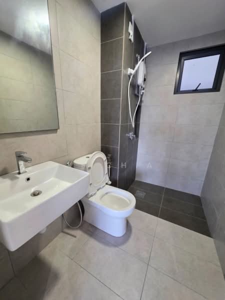 Service Residence for Sale at D'Erica - KS Chia - Bathroom - PropertyGuru.com.my