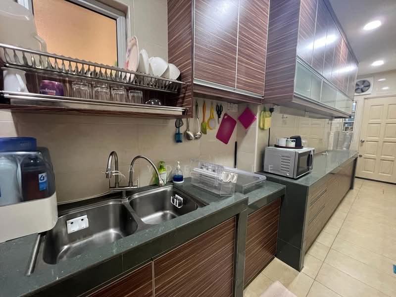 Rumah Teres 2 Tingkat untuk Dijual di Taman Wawasan (Puchong) - Jayden Lee - Kitchen - PropertyGuru.com.my