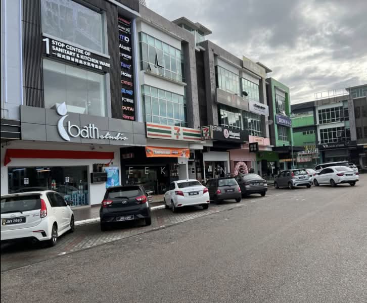 Kedai untuk Dijual di Taman Mount Austin (Tebrau) - Veekie Ng - Exterior - PropertyGuru.com.my