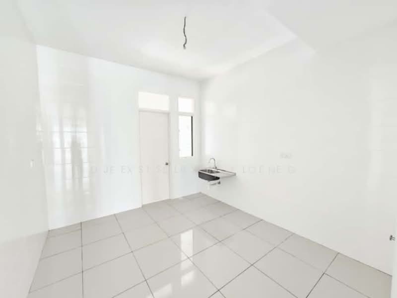 2-storey Terraced House for Sale in Eco Majestic (Semenyih) - Jesslyn Lee - Kitchen - PropertyGuru.com.my