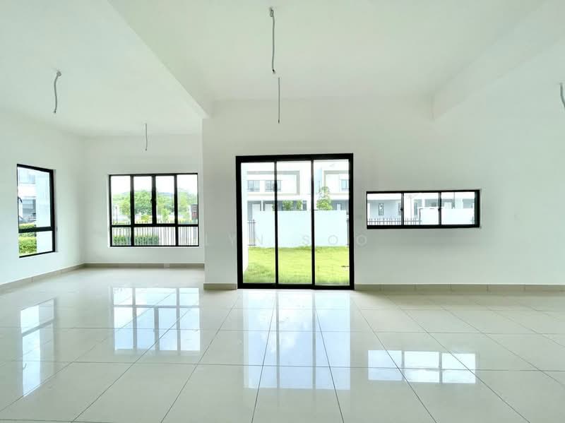 2-storey Terraced House for Sale in Telok Panglima Garang (Selangor) - Elyn Soo - Living Room - PropertyGuru.com.my