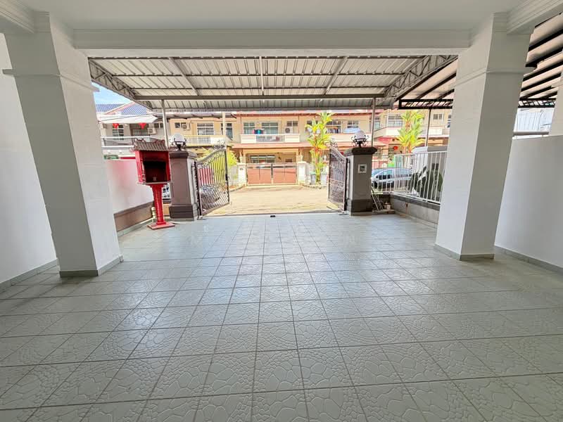 Rumah Teres 2 Tingkat untuk Dijual di Taman Sri Kluang (Kluang) - May Tan - PropertyGuru.com.my