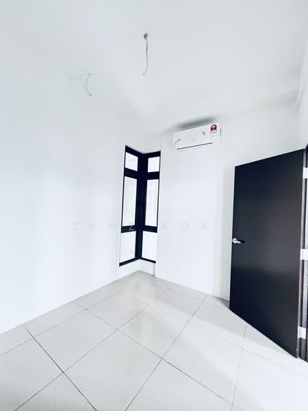 Service Residence for Sale at 8Scape Residence @ Sutera - Zenz Koay - Interior - PropertyGuru.com.my