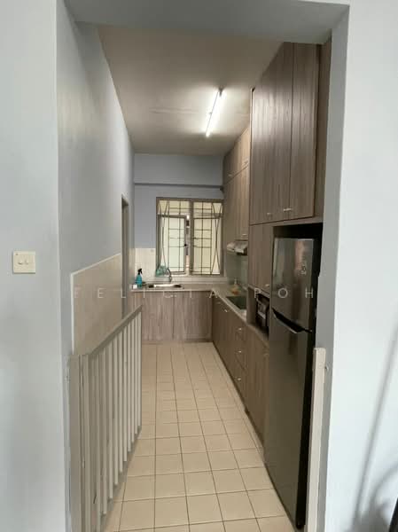Servis Apartment untuk Dijual di Millennium Place @ Millennium Square - Felicia Poh - Kitchen - PropertyGuru.com.my