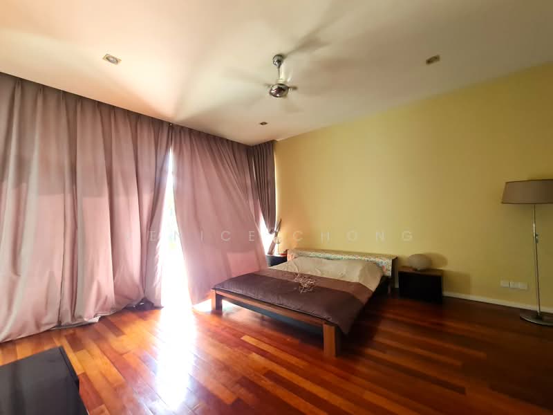 Bungalow for Sale in Bukit Gita Bayu (Seri Kembangan) - Venice Chong - Bedroom - PropertyGuru.com.my