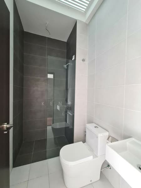 2-storey Terraced House for Sale in Batu 9 (Cheras) - Ken Lew - Bathroom - PropertyGuru.com.my